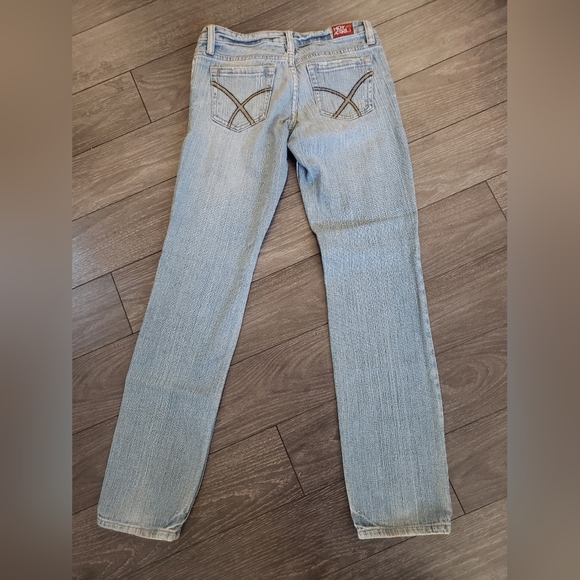 Size 3 Hot Kiss jeans - Picture 2 of 3
